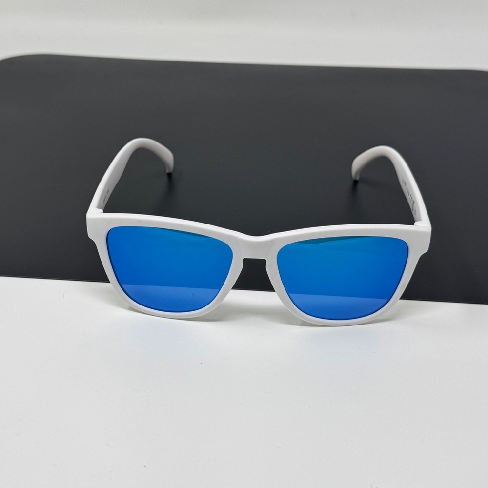 Goodr Iced by Yetis Sunglasses